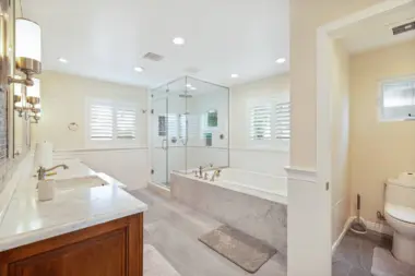 The facilities at The Mental Health Collective in Newport Beach, CA 4